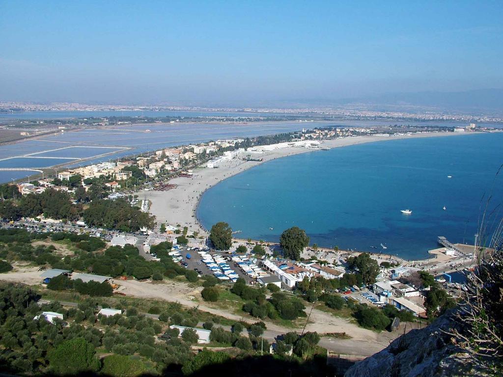 ### Appartamenti Sulla Spiaggia Al Poetto ### Cagliari Exterior foto
